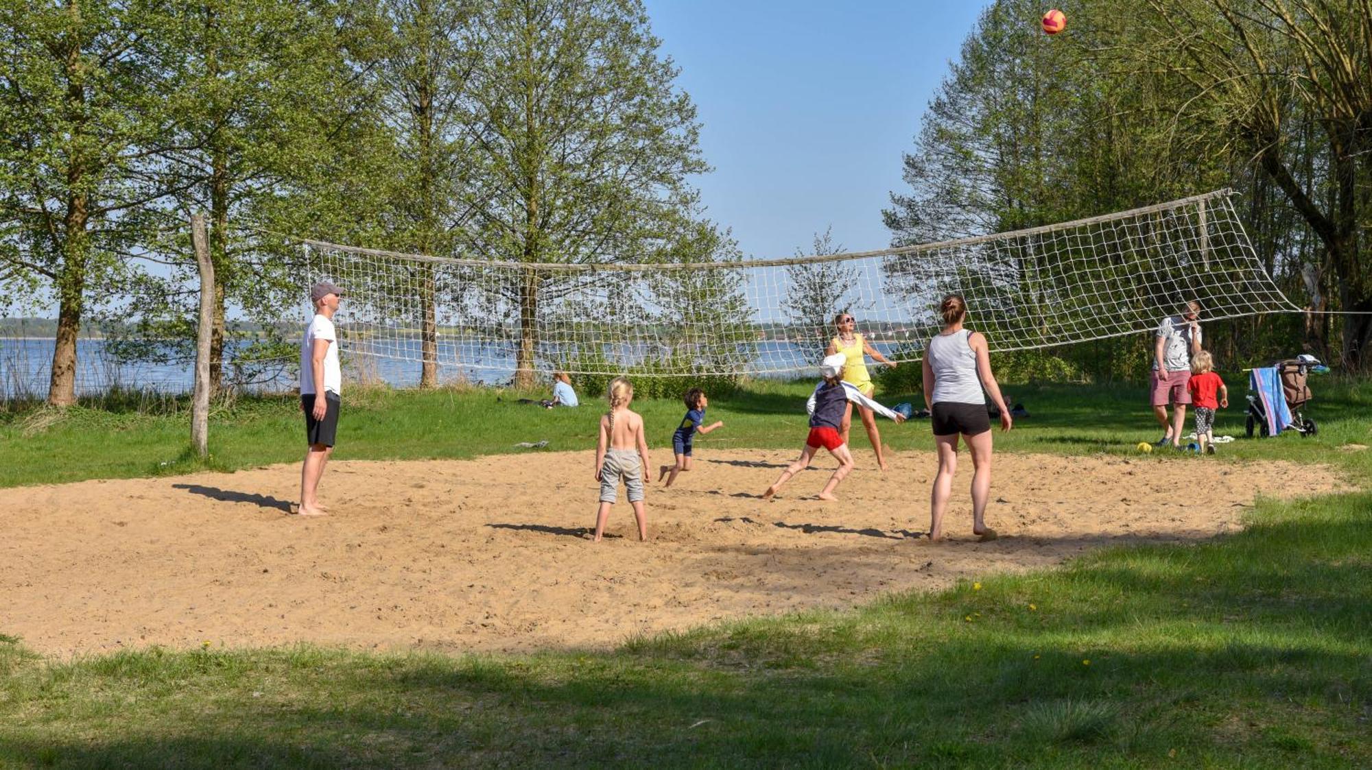 Bungis - 28 Ferienhaeuser Am Grimnitzsee G4 โยอาคิมสทาล ภายนอก รูปภาพ